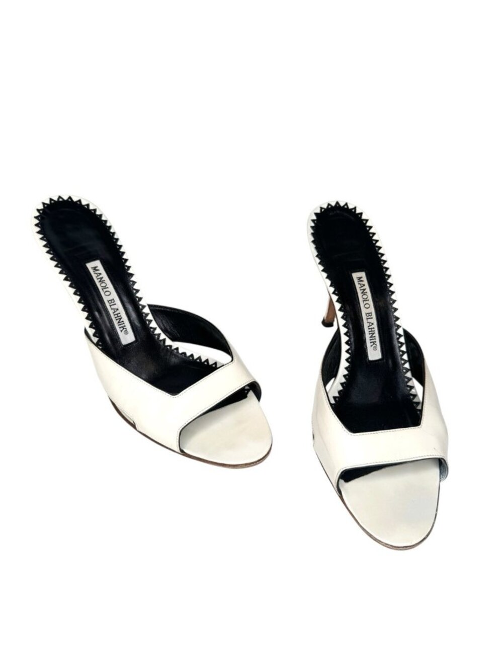 Manolo Blahnik Sz 38 White Patent Leather Mule Sandals Stiletto Slides - Picture 2 of 12